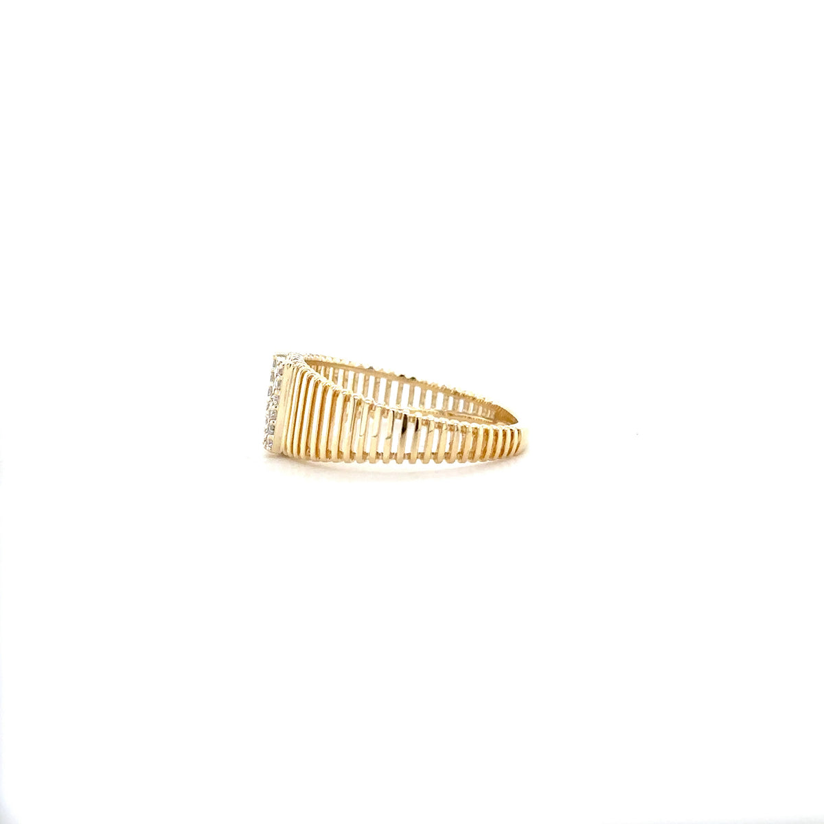 Ribbed Band Initial Diamond Ring - ILR4095