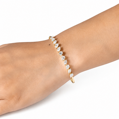 Multi-Shape Natural Diamond Cluster Wave Bracelet in Solid Gold