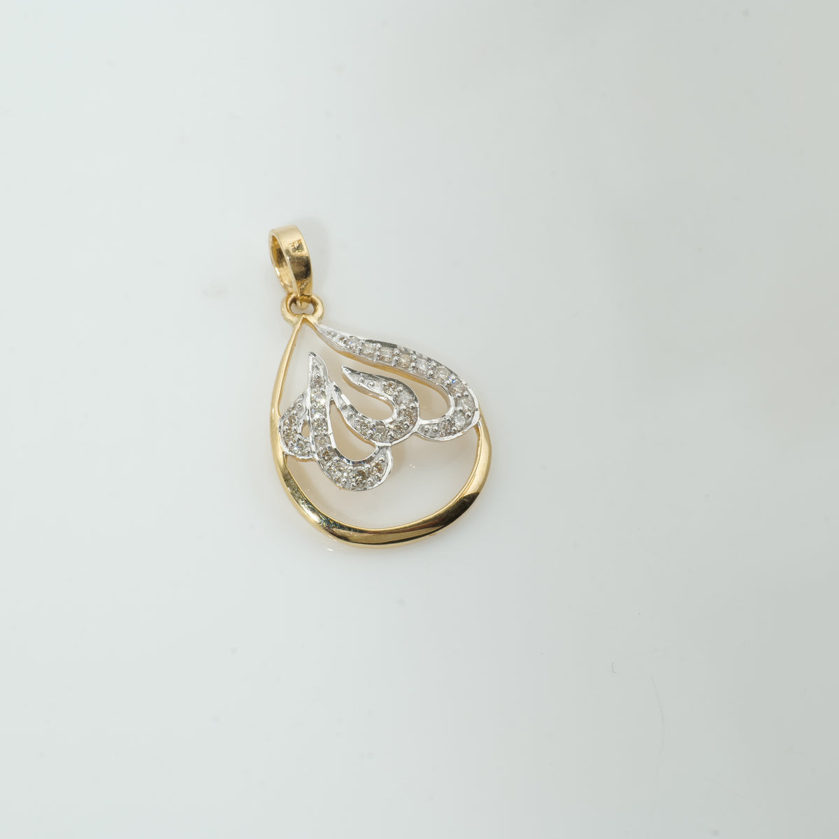Waterdroplet Allah Calligraphy Diamond Pendant - SJGPT0029