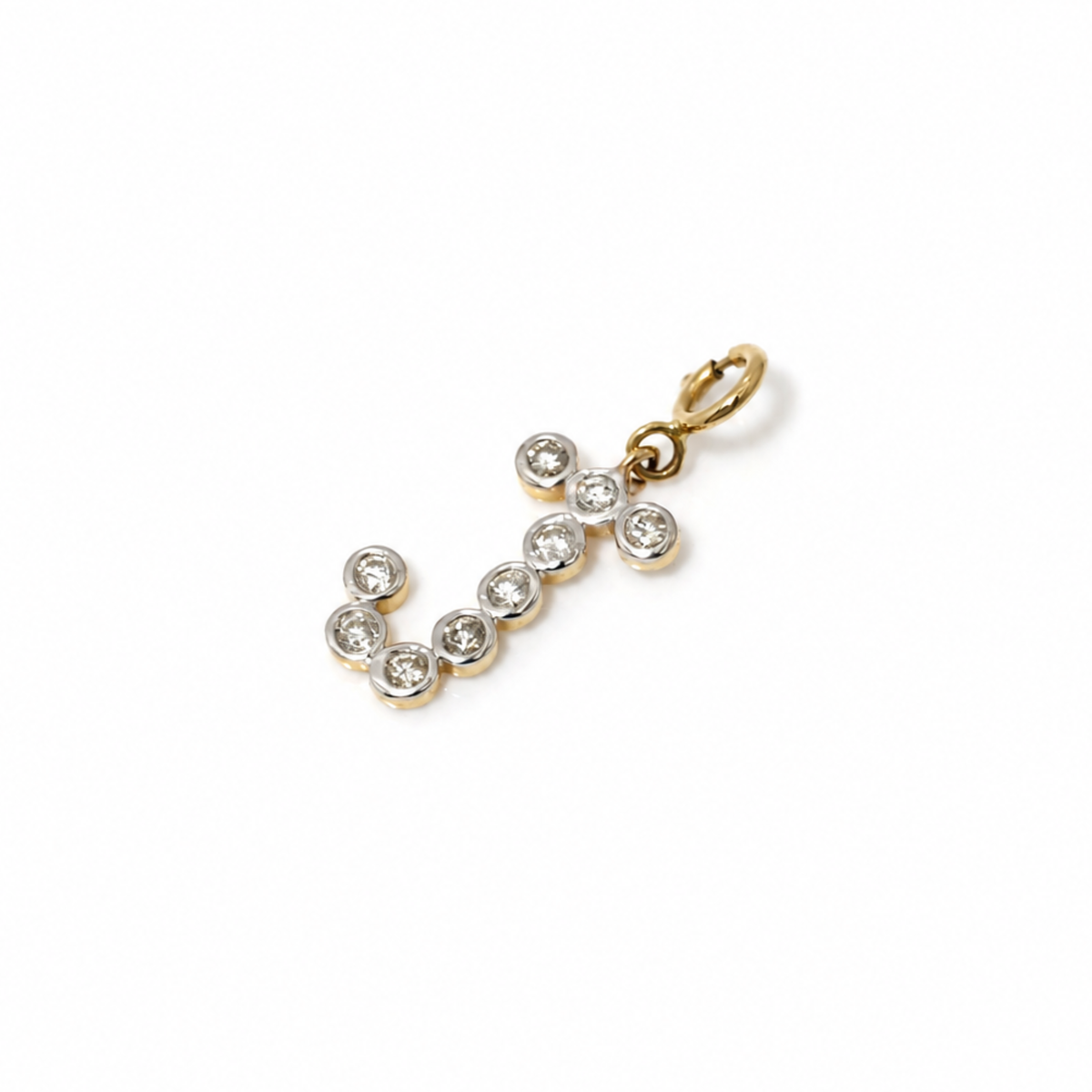 Ciondolo iniziale con diamante a castone