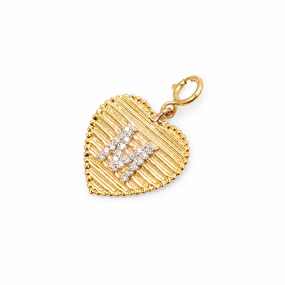 Ciondolo a cuore a coste con diamante iniziale