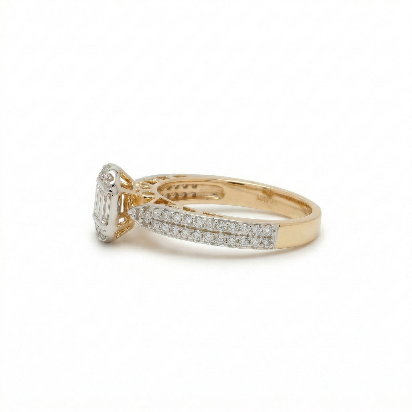 Oval Cluster Natural Diamond Ring