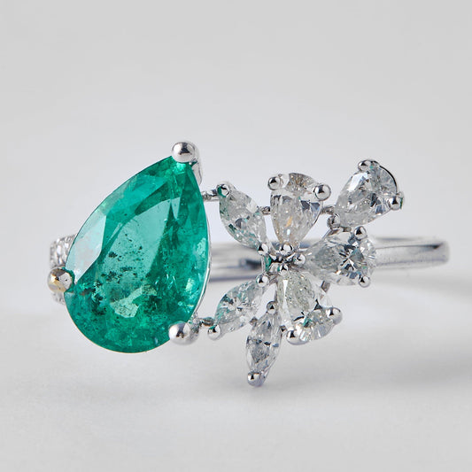 Pear Emerald Diamond Ring