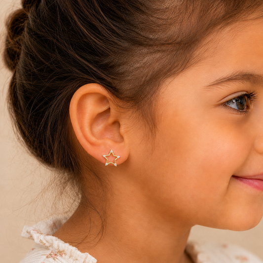 Kids Sparkling Star Diamond Stud Earrings