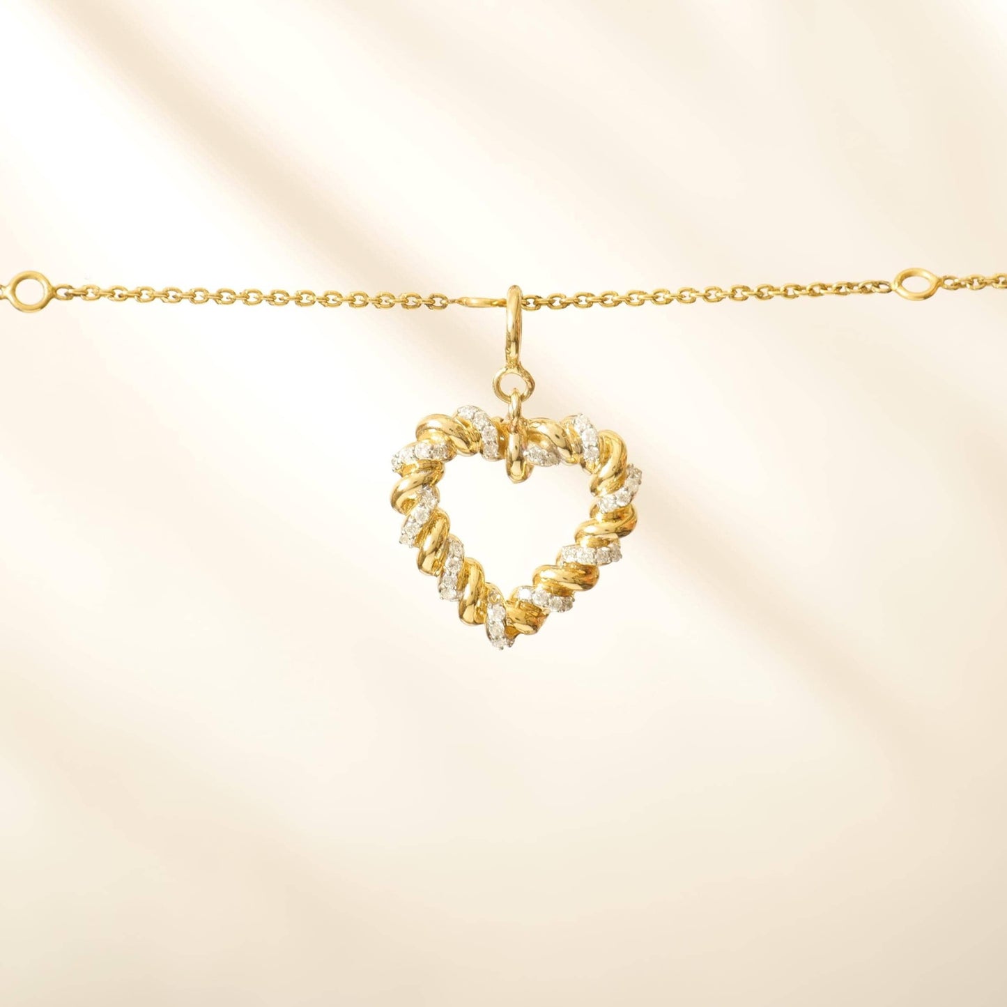 Twisted Heart Natural Diamond Char
