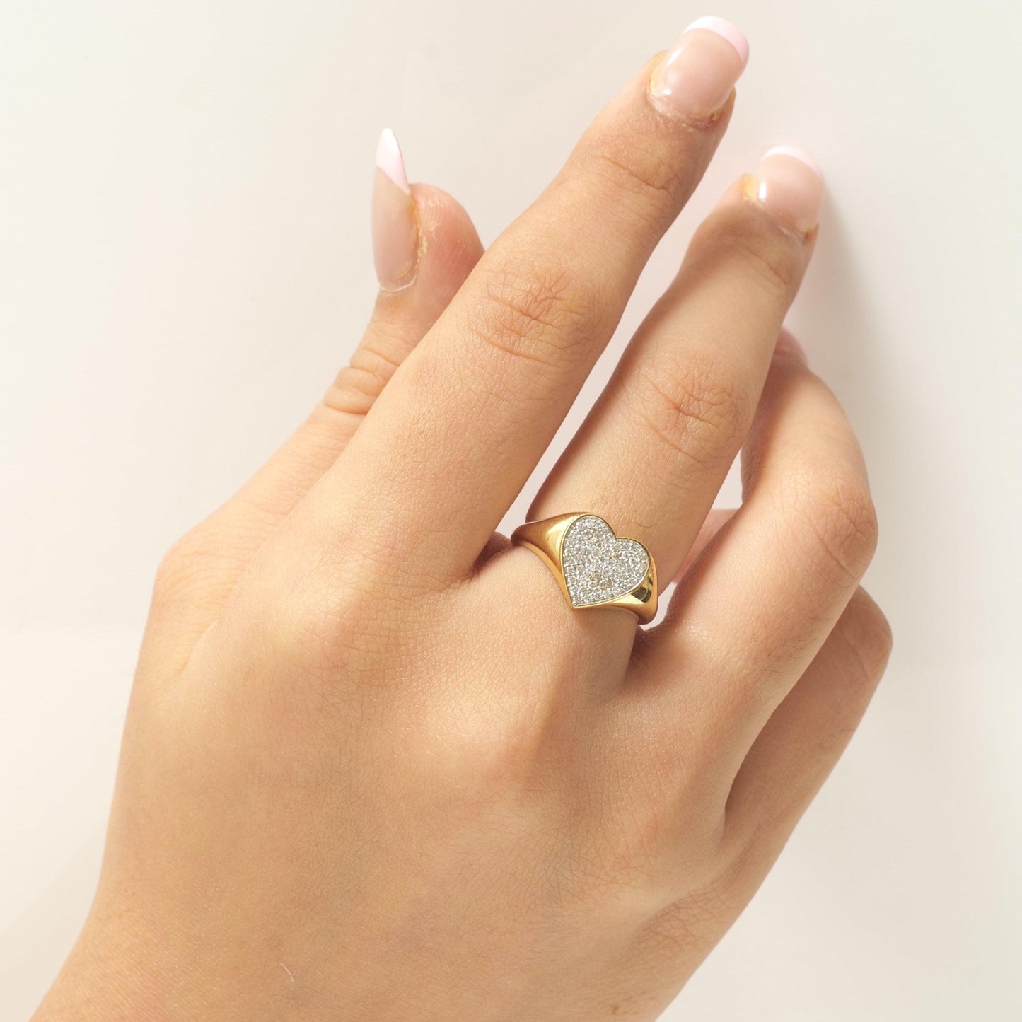 Heart Signet Diamond Ring