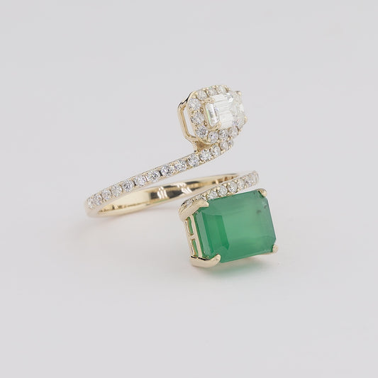 Toi et Moi Natural Zambian Emerald Diamond Ring in 14K Gold