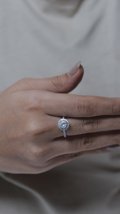Round Halo Solitaire Diamond Ring