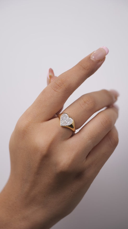 Heart Signet Diamond Ring